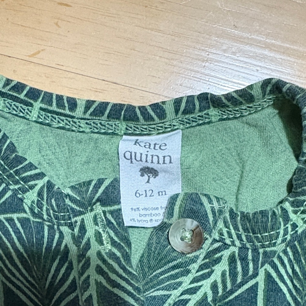 Kate Quinn Green Patterned Baby Shirt - Picture 2 of 3